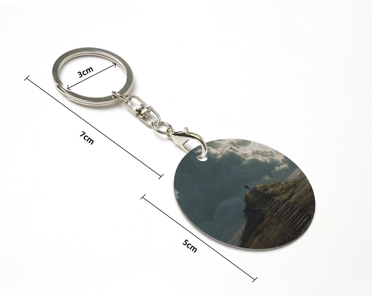 Atmospheric Landscape Round Metal Keychain (Approx. 7cm×5cm×3cm )